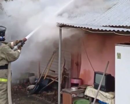 В Фурманове загорелись частный дом и хоздвор из-за неисправности электропроводки Новости Иваново 